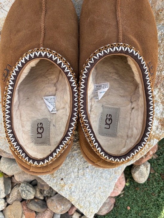 UGG Tasman Slippers Men\'s 9 Chestnut Suede Shearling Lined‎ Slip On 5950